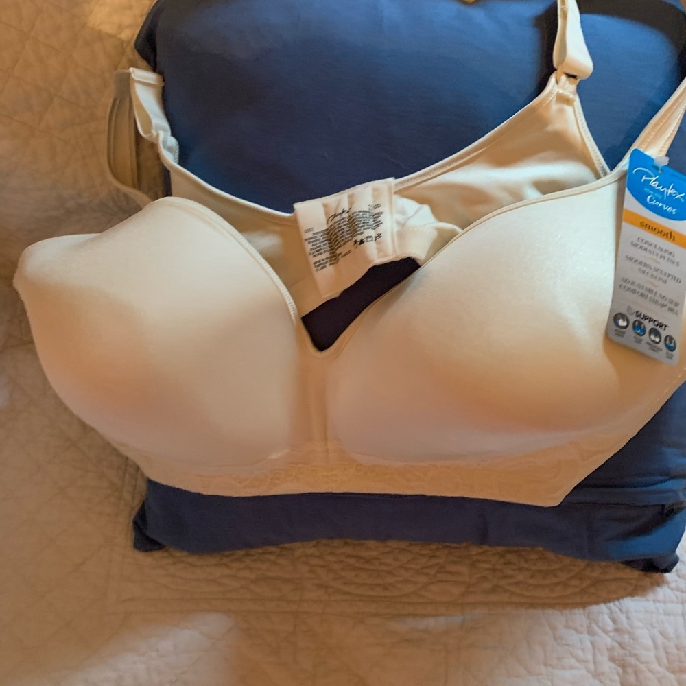 PlayTex love my curves bra, smooth, pearl color, size 42DD